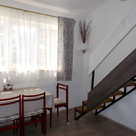In - Istrien 40312 Apartment Porec